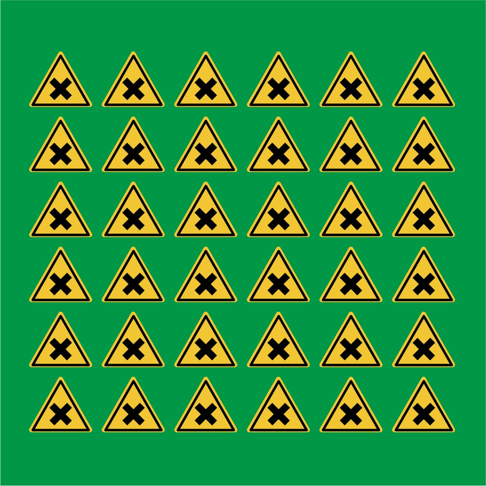 PACCO DA 6 KIT DI 6 ADESIVI TRIANGOLARI - Sostanze nocive o irritanti - Pittogramma ISO 7010 Con Stampa Diretta U.V.