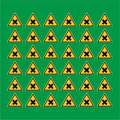 PACCO DA 6 KIT DI 6 ADESIVI TRIANGOLARI - Sostanze nocive o irritanti - Pittogramma ISO 7010 Con Stampa Diretta U.V.