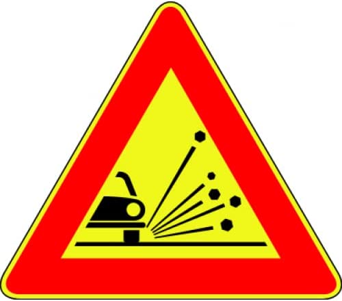 CARTELLO IN LAMIERA SCATOLATA TRIANGOLO lato 90cm - Materiale instabile sulla strada- SEGNALE CATARIFRAGENTE