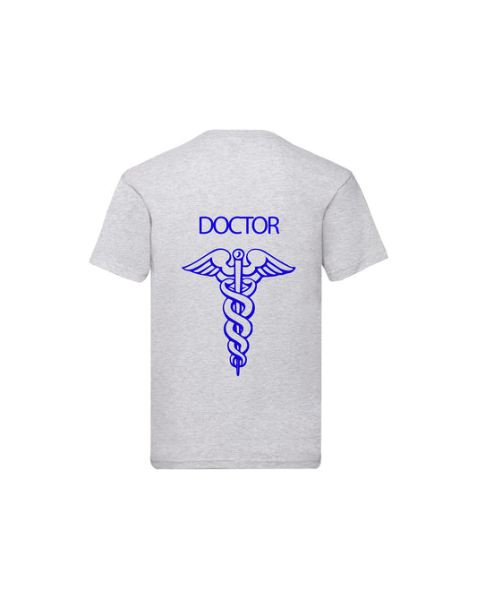 T-Shirt Uomo o Donna Cotone Basic Super vestibilità Top qualità - Ruolo di medico DOCTOR - Personalizzata con Nome